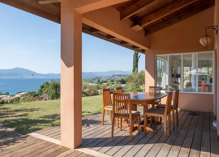 Caonia - Pool With Sea View - By Tgb Villa Pietrosella